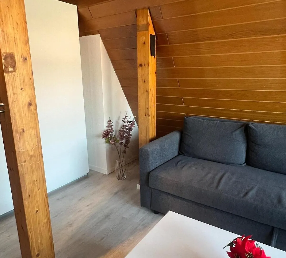 Apartment Fuer Maximal 4 Personen Štutgart